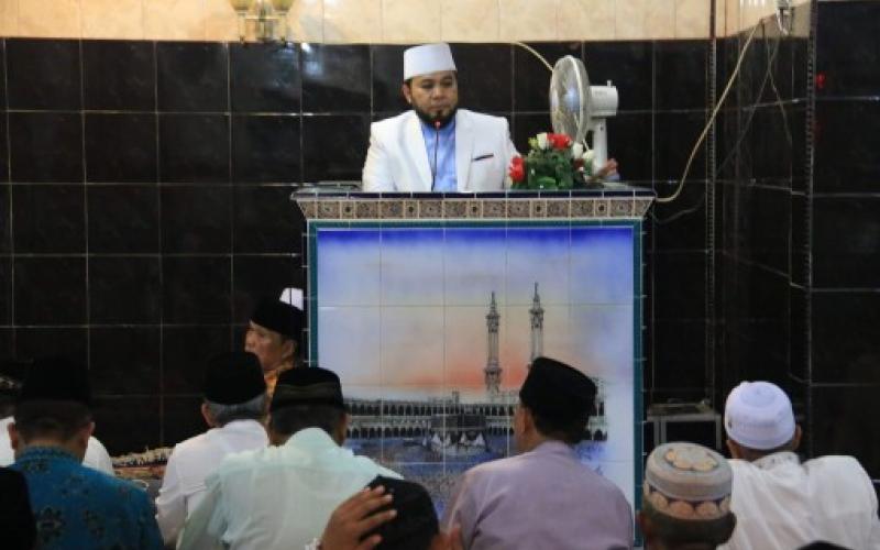 Pemerintah Kota Bengkulu kembali menggelar "Safari Ramadhan" 1438 H. Kali ini di Masjid Al- Manar